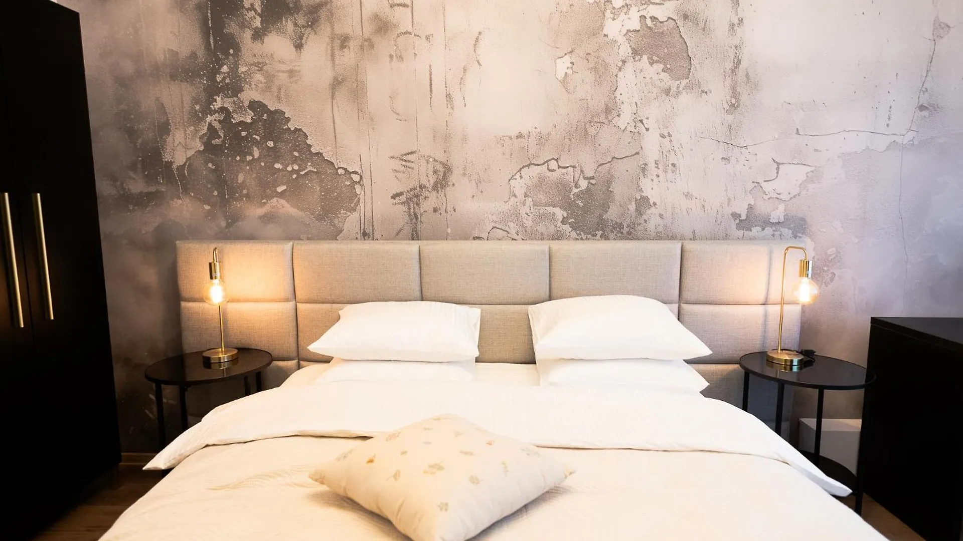 Ferienwohnung Shiro Athenee Bukarest Apartment